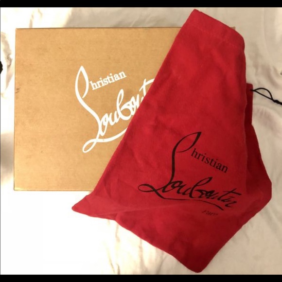 So Kate Louboutins - Picture 3 of 4